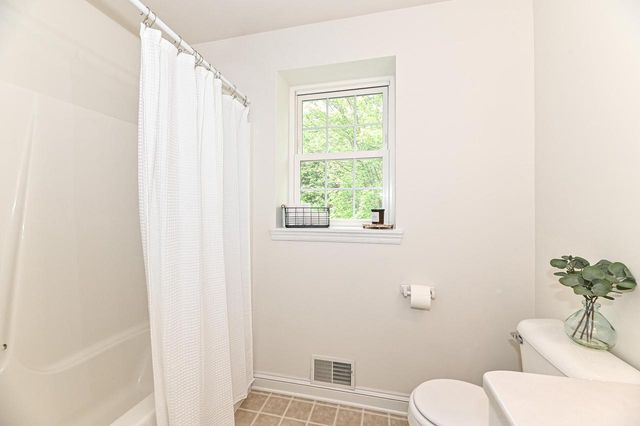 W151N10763 Preserve PARKWAY, Germantown, WI 53022