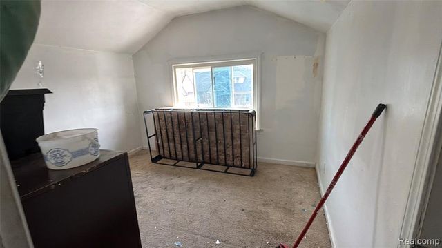 20429 Santa Rosa Drive, Detroit, MI 48221