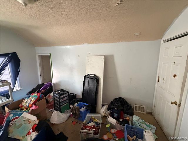 20429 Santa Rosa Drive, Detroit, MI 48221