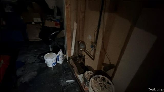 20429 Santa Rosa Drive, Detroit, MI 48221