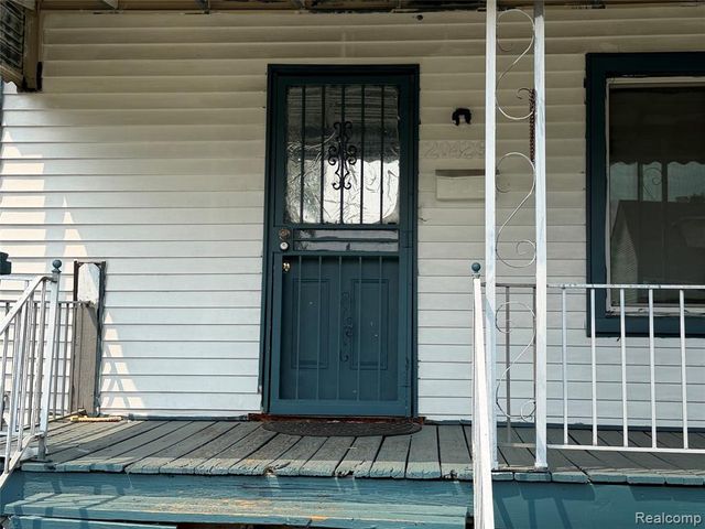 20429 Santa Rosa Drive, Detroit, MI 48221