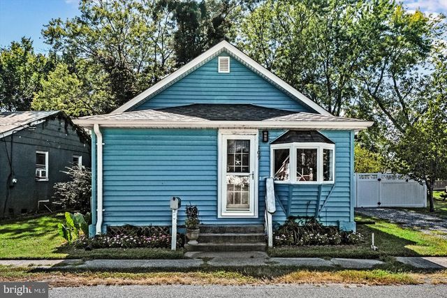 109 BANCROFT AVE, Colonial Beach, VA 22443