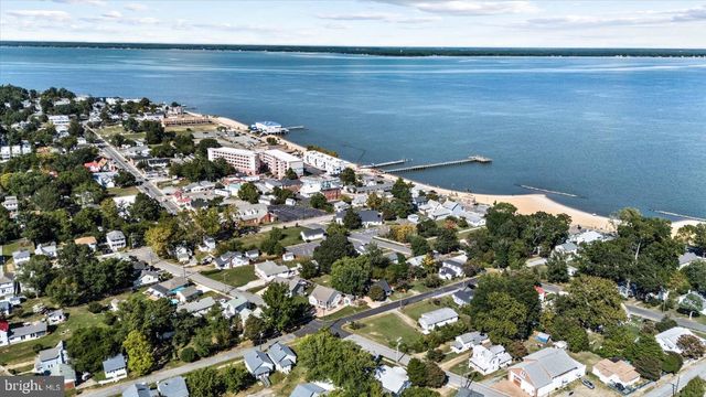 109 BANCROFT AVE, Colonial Beach, VA 22443