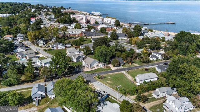 109 BANCROFT AVE, Colonial Beach, VA 22443