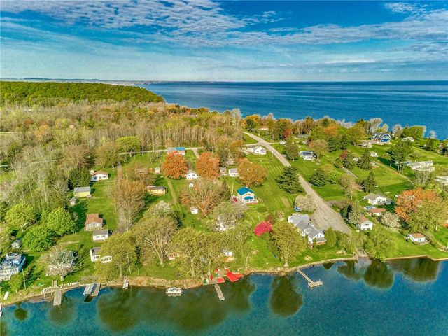 10293 Connecticut Ave, Huron, NY 14590