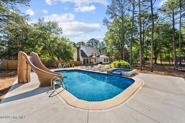 180 Rountree Lane, Southern Pines, NC 28387