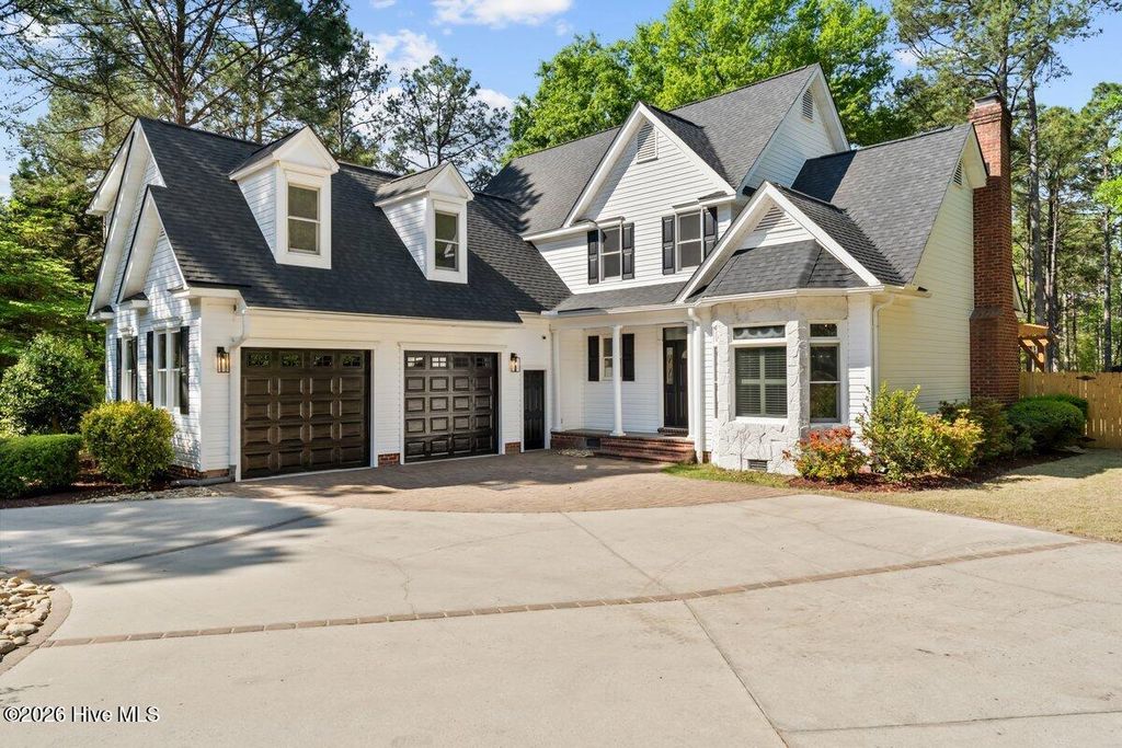 180 Rountree Lane, Southern Pines, NC 28387