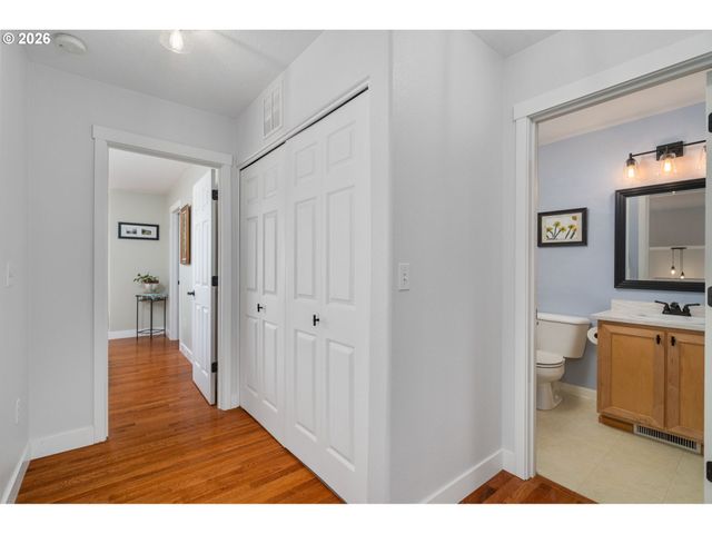 15050 Sw WARBLER Way 103, Beaverton, OR 97007
