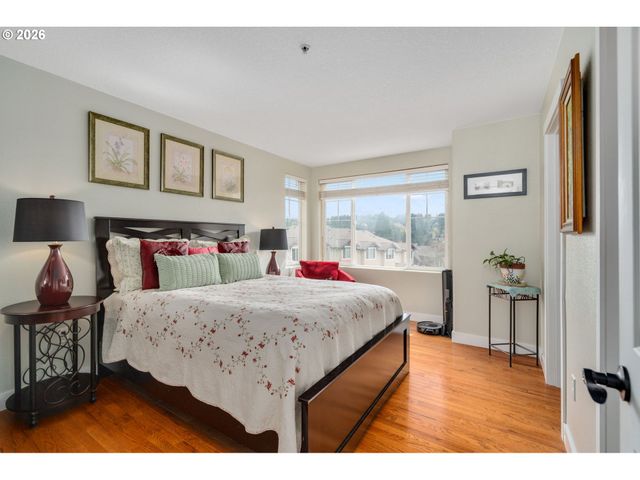 15050 Sw WARBLER Way 103, Beaverton, OR 97007