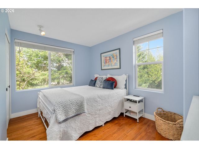 15050 Sw WARBLER Way 103, Beaverton, OR 97007
