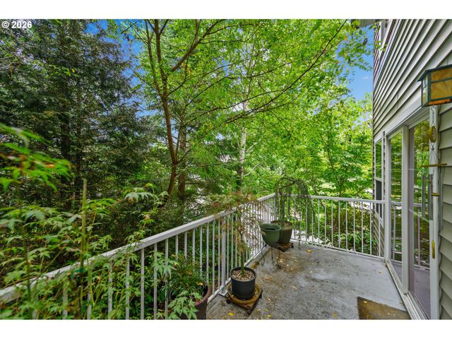 15050 Sw WARBLER Way 103, Beaverton, OR 97007