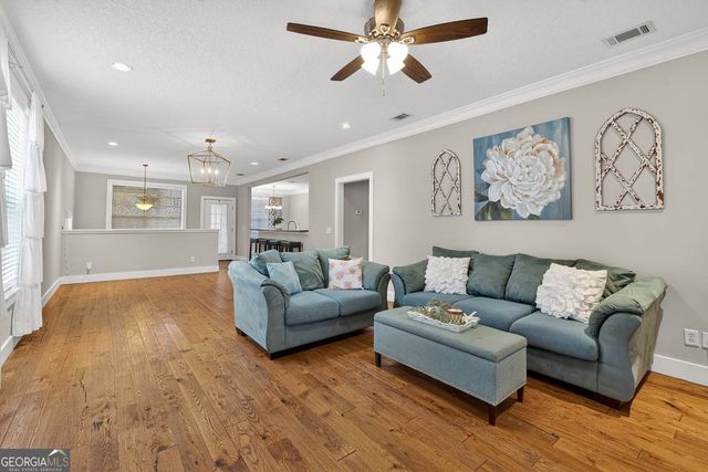 153 Drayton Circle, Brunswick, GA 31525