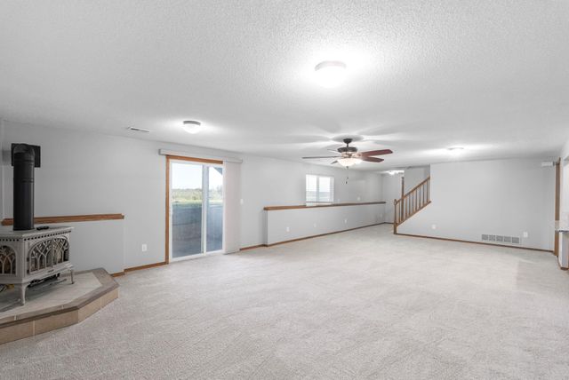 1361 Lake Edge, Goddard, KS 67052