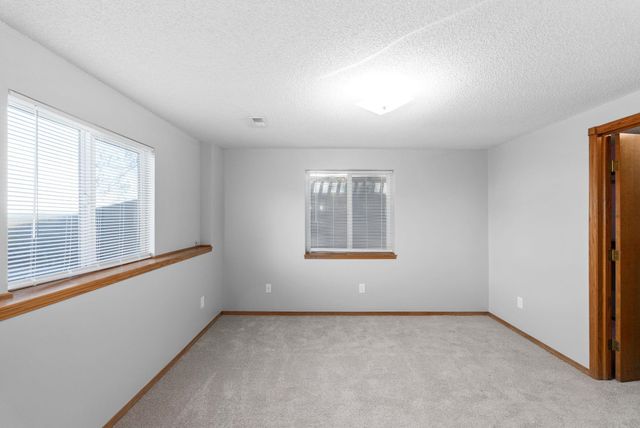 1361 Lake Edge, Goddard, KS 67052