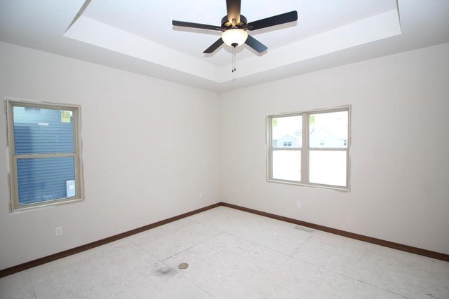 522 Calvin LANE, Racine, WI 53406