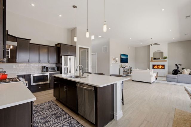 7907 Tiburon Hills Drive NW, Albuquerque, NM 87120