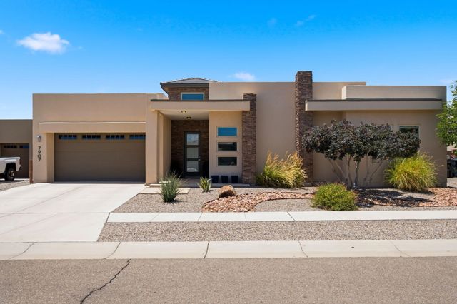 7907 Tiburon Hills Drive NW, Albuquerque, NM 87120