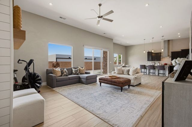 7907 Tiburon Hills Drive NW, Albuquerque, NM 87120