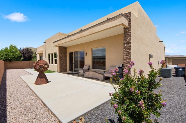 7907 Tiburon Hills Drive NW, Albuquerque, NM 87120