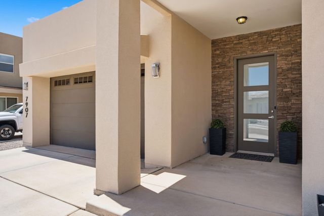 7907 Tiburon Hills Drive NW, Albuquerque, NM 87120