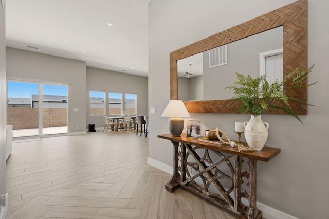 7907 Tiburon Hills Drive NW, Albuquerque, NM 87120