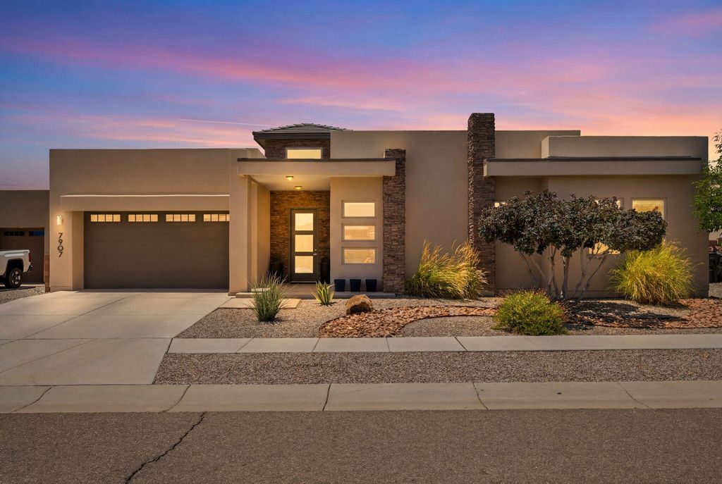 7907 Tiburon Hills Drive NW, Albuquerque, NM 87120