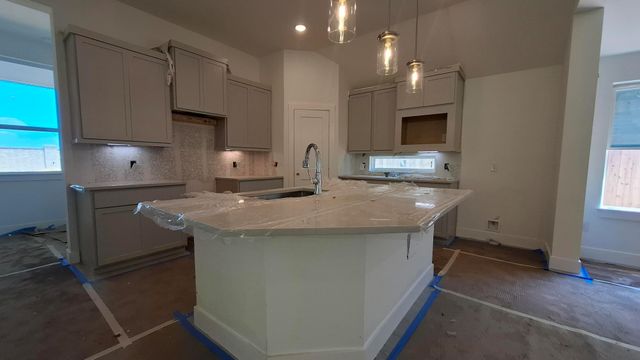 12222 Mead Grove, Texas City, TX 77591