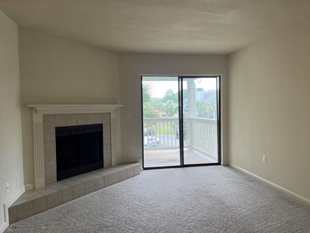 1481 Center Street 707, Mount Pleasant, SC 29464