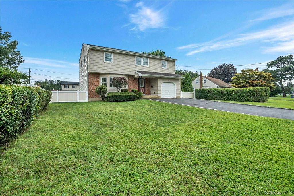 416 Old Country Road, Deer Park, NY 11729 — photo 3