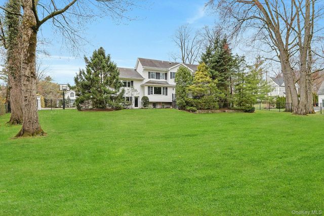 22 Leatherstocking Lane, Scarsdale, NY 10583