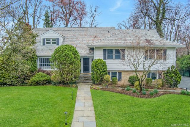 22 Leatherstocking Lane, Scarsdale, NY 10583