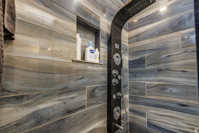 9995 S CADDIE CIR, South Jordan, UT 84009