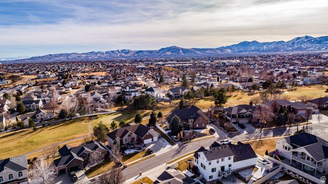 9995 S CADDIE CIR, South Jordan, UT 84009