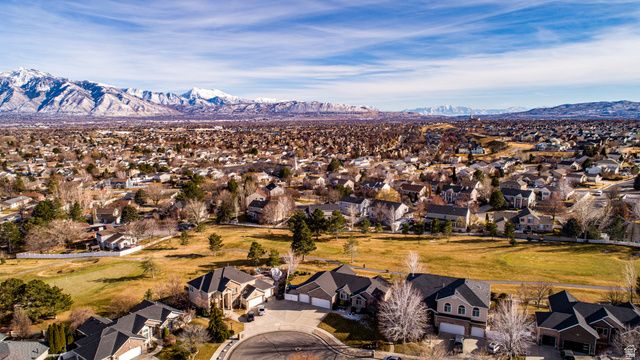 9995 S CADDIE CIR, South Jordan, UT 84009