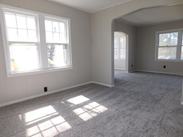 211 N 8th Street, Niles City, MI 49120