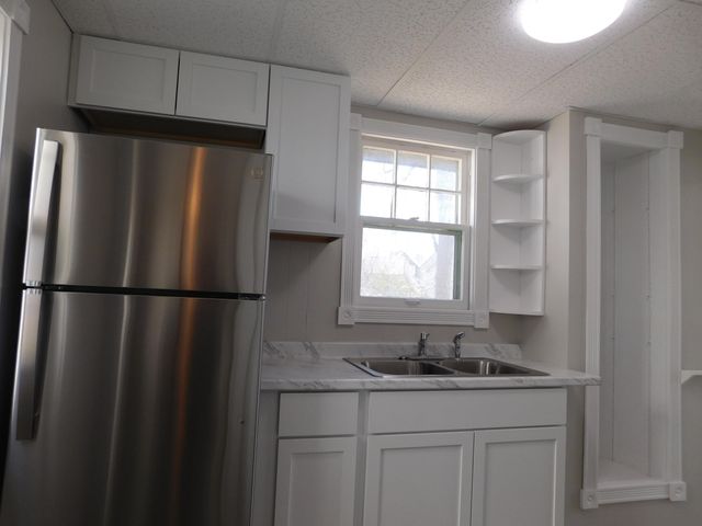 211 N 8th Street, Niles City, MI 49120