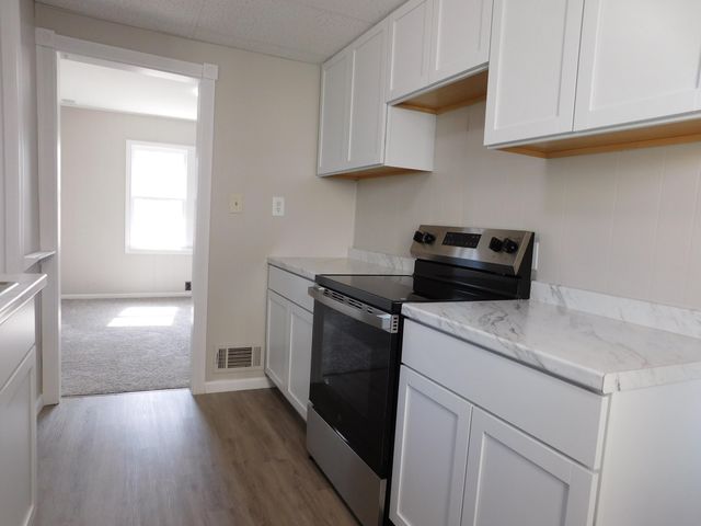 211 N 8th Street, Niles City, MI 49120