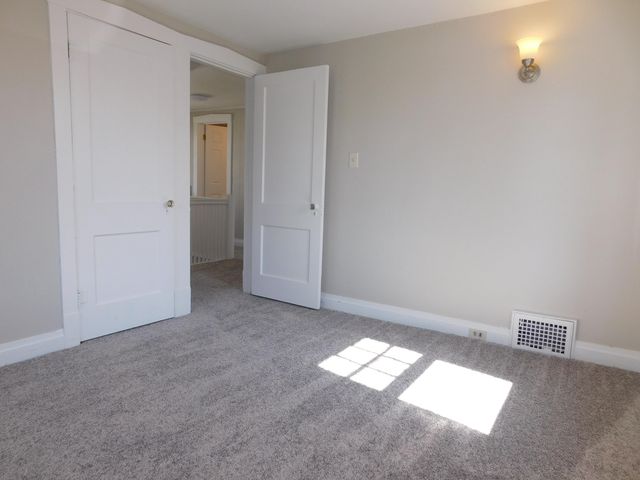 211 N 8th Street, Niles City, MI 49120