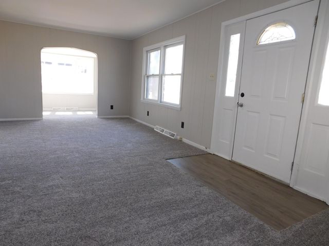 211 N 8th Street, Niles City, MI 49120