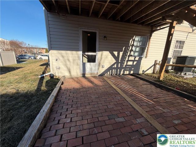 350 Moty Drive, Alburtis Boro, PA 18011