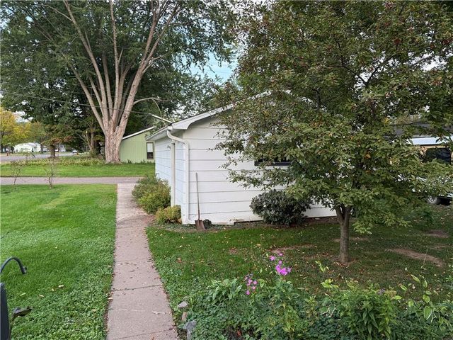 121 6th Street, Cornell, WI 54732