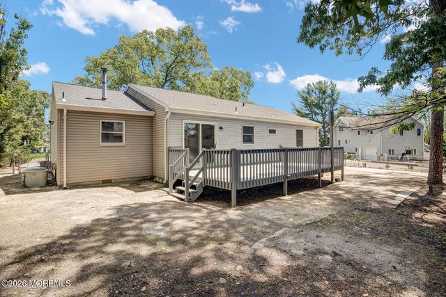 615 Beach Boulevard, Forked River, NJ 08731