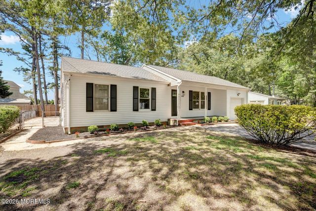 615 Beach Boulevard, Forked River, NJ 08731