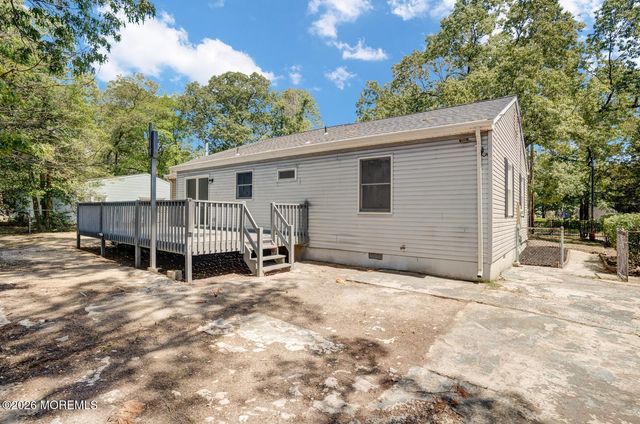 615 Beach Boulevard, Forked River, NJ 08731