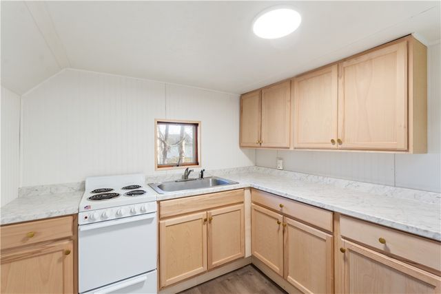 30 Lake Street, Perry, NY 14530