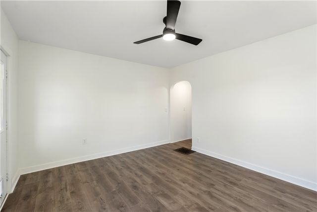 30 Lake Street, Perry, NY 14530