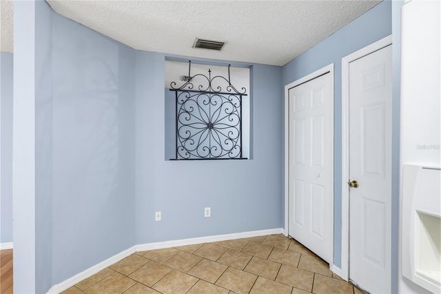 8431 EDGEWATER PLACE BOULEVARD, Tampa, FL 33615
