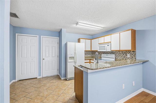 8431 EDGEWATER PLACE BOULEVARD, Tampa, FL 33615