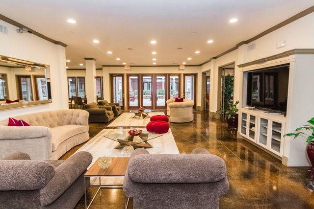 2400 Mccue Road 308, Houston, TX 77056