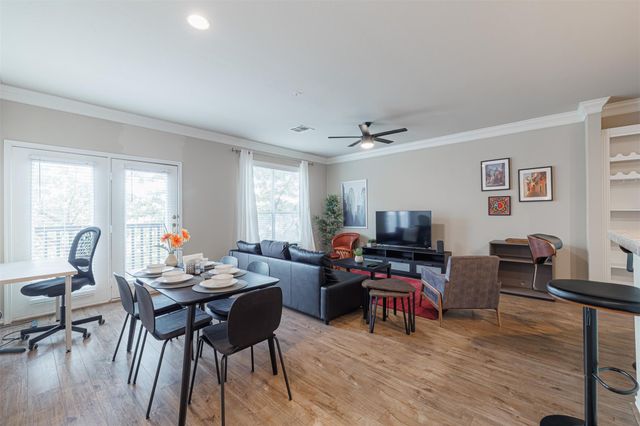 2400 Mccue Road 308, Houston, TX 77056